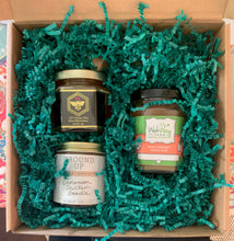 Load image into Gallery viewer, Strawberry/Apple Jelly Gallo Jam